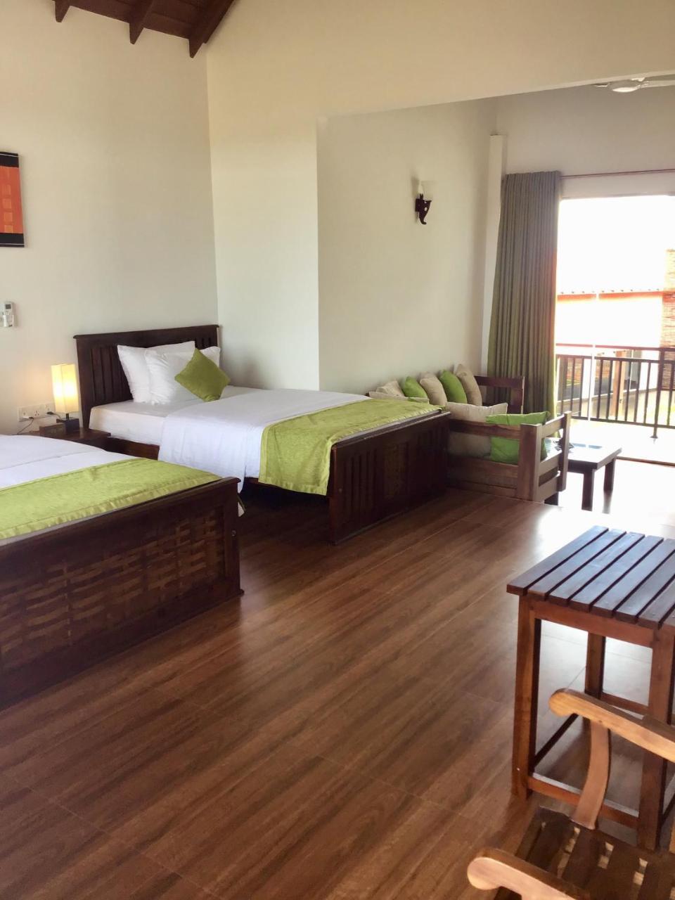Avonil Resort Yala Тіссамахарама Екстер'єр фото