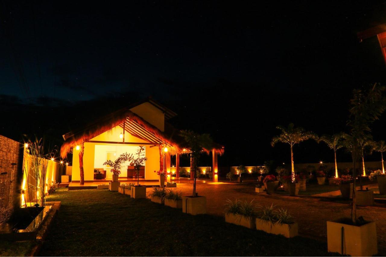 Avonil Resort Yala Тіссамахарама Екстер'єр фото